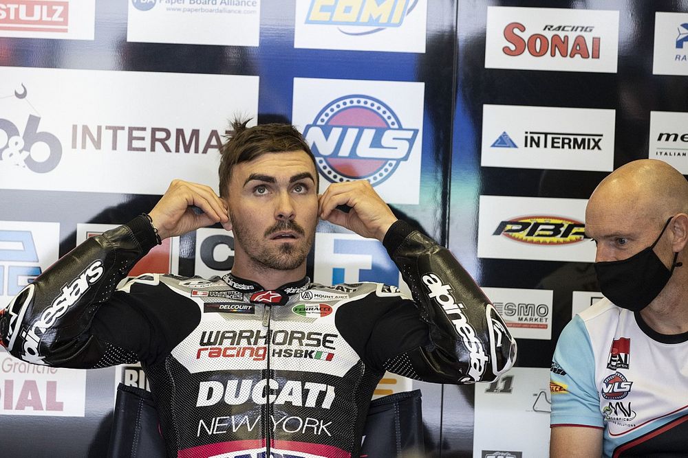 Loris Baz tiraillé entre son désir de WorldSBK et le MotoAmerica