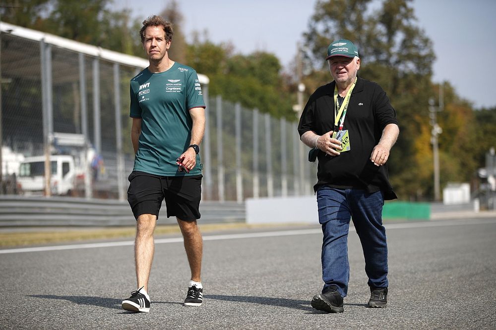 Vettel a rischio? "Non ho risposte, ma stiamo parlando"