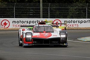 H+3 - Les crevaisons perturbent la Toyota de tête