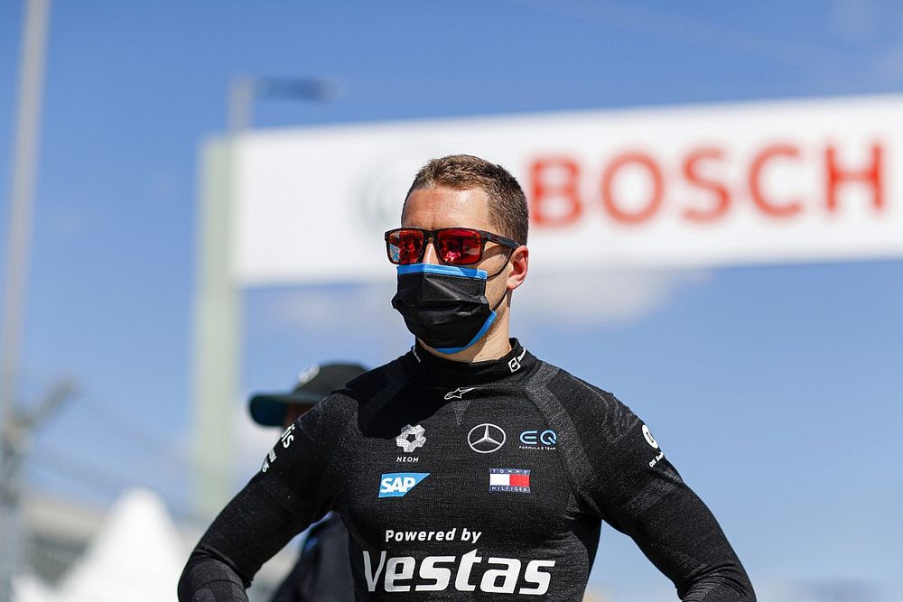 Stoffel Vandoorne 2023-tól újra a McLarennél folytathatja