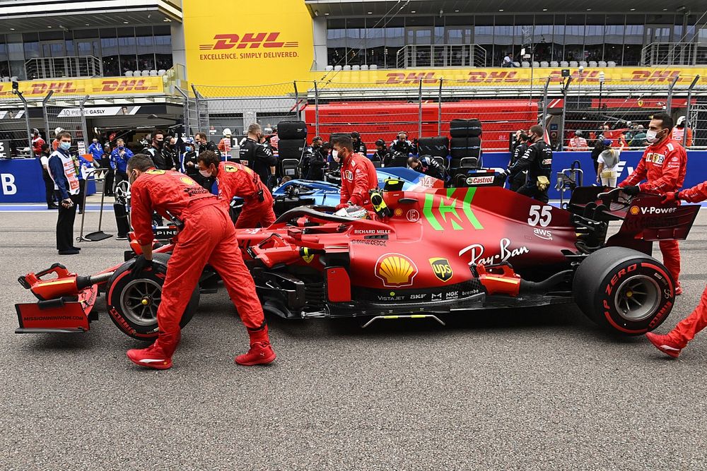 Ferrari instalará a Sainz el nuevo motor en Turquía, donde será penalizado