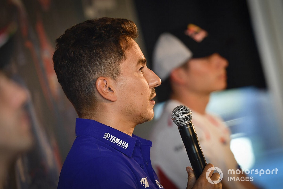 Lorenzo da su pronóstico para MotoGP 2021 y valora los test