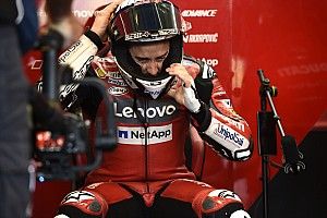 Dovizioso: "Con questa gomma tutto quello che accade è anomalo"