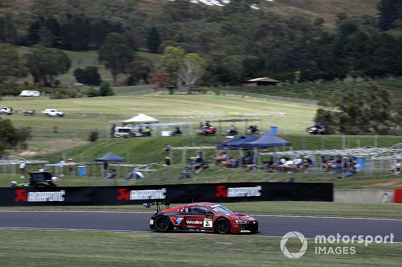 Bathurst 12 Hour: Mies puts Audi on top as practice continues