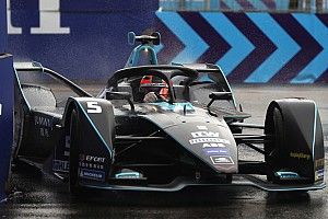 Vandoorne logra la pole position en Hong Kong