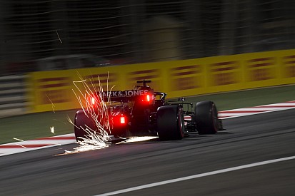 Steiner noemt strafpunt voor Grosjean ‘compleet verkeerde beslissing’