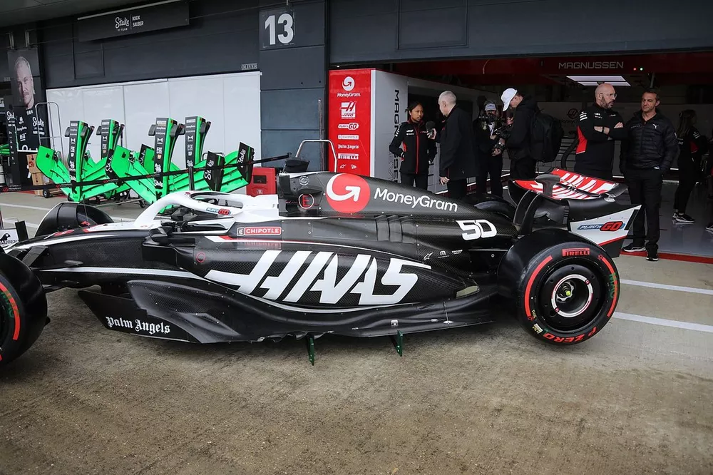 Haas VF-24 technical detail