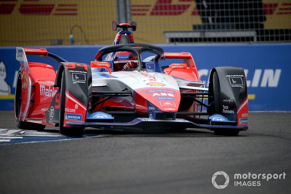 Wehrlein profite du carnage et prend la tête du Race at Home Challenge