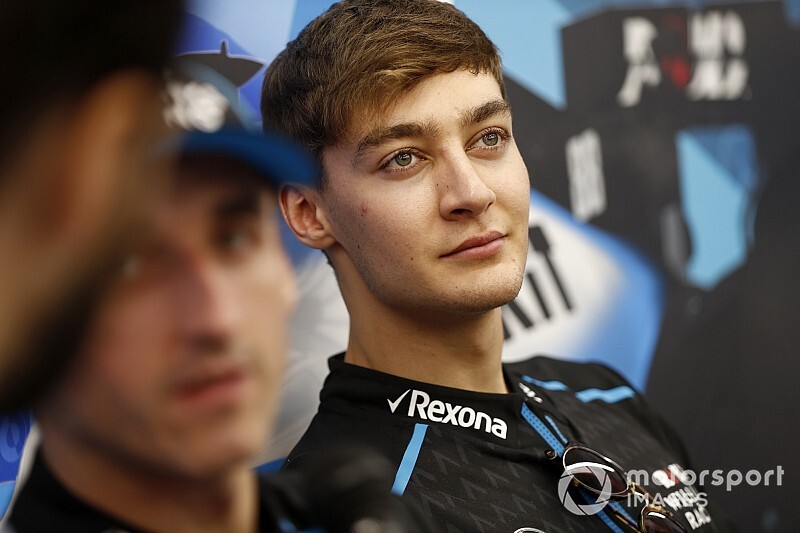 George Russell egészségügyi problémákkal küzd, Szirotkin készenlétben áll