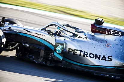 Kövesd ÉLŐBEN a harmadik F1-es tesztnapot: középpontban a Mercedes "DAS"