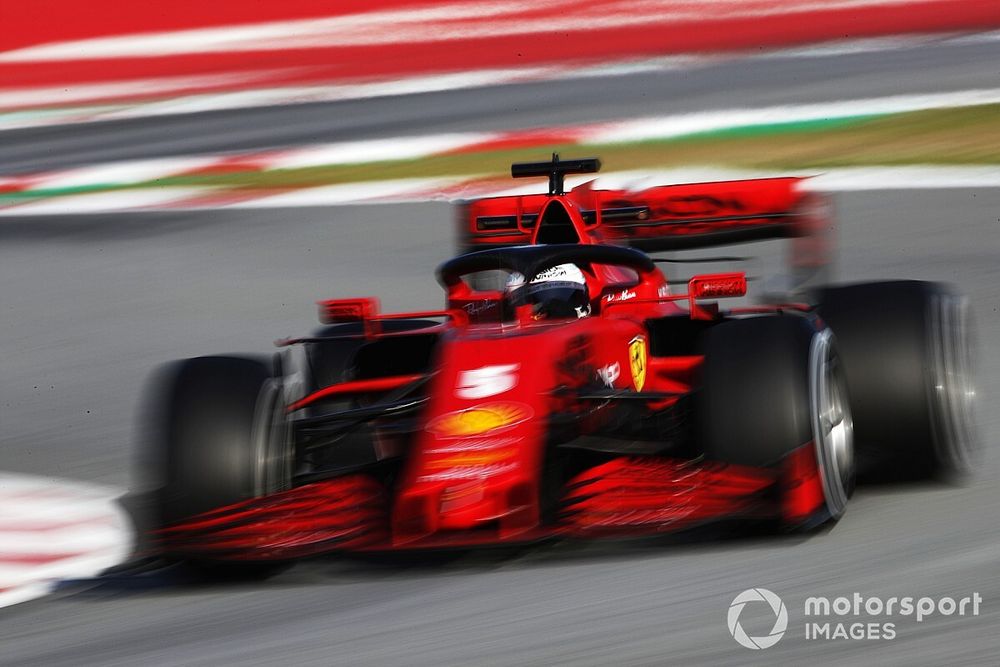 Marko: Vettel azért nem hosszabbított, mert nem látta a technikai potenciált a Ferrariban