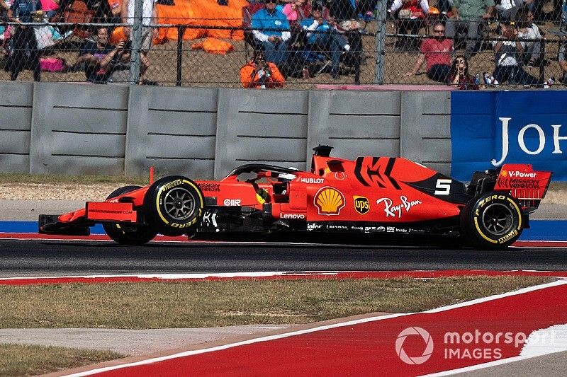 Sebastian Vettel, Ferrari SF90, retires with broken suspension
