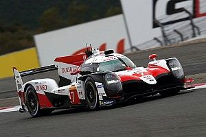 Toyota manda tras tres horas en Fuji con López al frente
