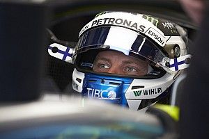 Wolff sets target for Bottas to keep Mercedes seat