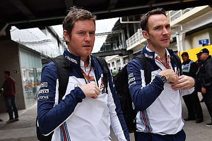 Smedley talking to other teams about F1 roles