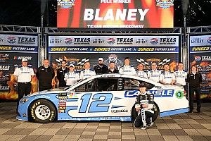 Ryan Blaney centra la pole in Texas in una Qualifica dominata dalle Ford