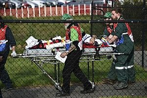 Crutchlow fue operado con éxito en Australia