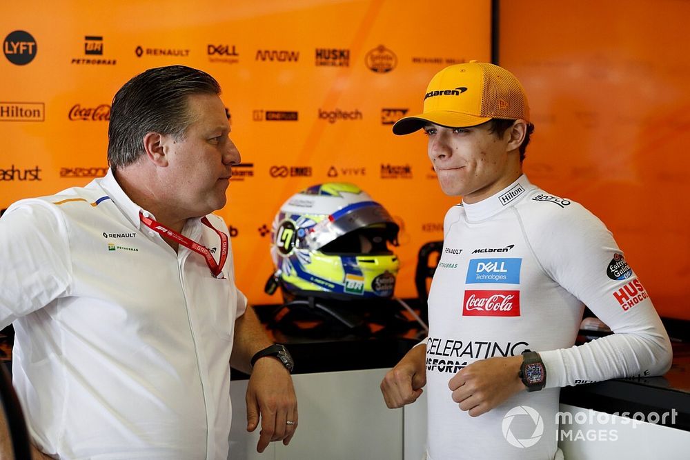 Amikor a saját F1-es csapafőnököd ellen játszol: „OH, ZAK A FALBAN!!!!”