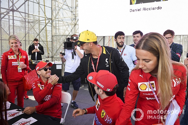 Vettel most ugyanazt éli át, mint 2014-ben Ricciardo mellett?