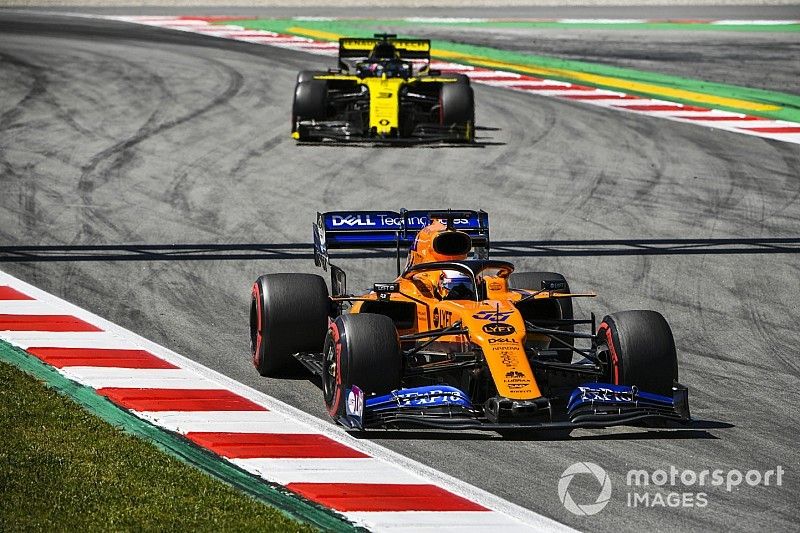 Sainz et McLaren sans rythme... mais dans les points !