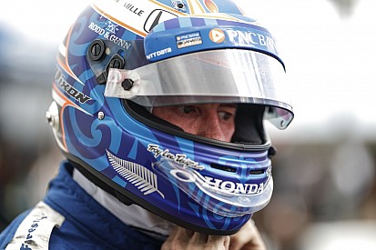 Dixon lidera la primera práctica en Toronto