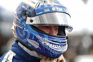 Dixon lidera la primera práctica en Toronto