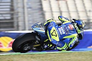 Moto2, Le Mans, Libere 1: Locatelli stupisce tutti, bene anche Bulega