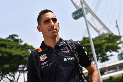 З переліку кандидатів у Toro Rosso вибули двоє гонщиків