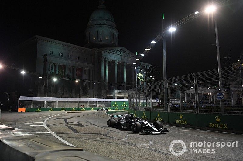Hamilton spreekt van magische ronde: “Perfect op limiet”