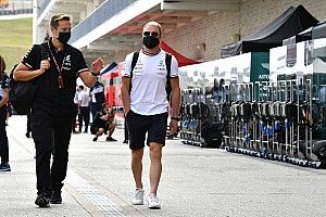 Bottas nem tudott az Alfa Romeo felvásárlásáról, amikor aláírt