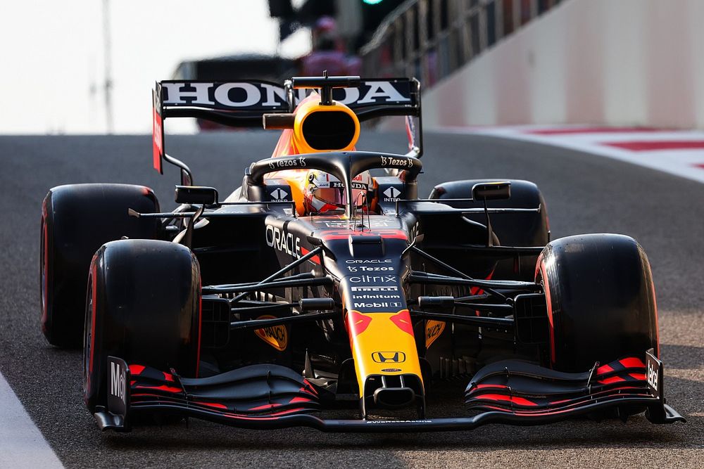 Max Verstappen, Red Bull Racing RB16B