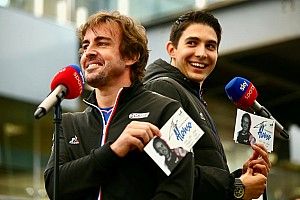 Fernando Alonso Sudah seperti Kakak bagi Esteban Ocon