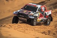 Al-Attiyah “really lucky” to finish Dakar stage after mechanical scare