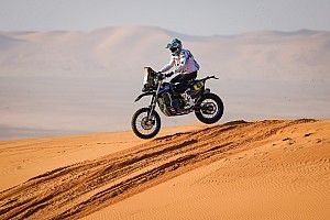 Motos, Étape 7 - Adrien van Beveren aux commandes du Dakar !