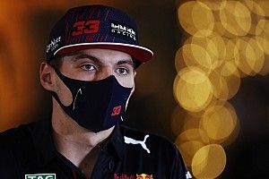 F1-update: Verstappen klaar met voorbeschouwen, Vettel kiest Bondgirl