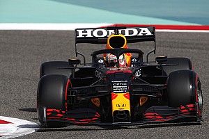 F1-update: Verstappen begint sterk, maar Mercedes ligt op de loer