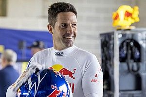 Triple Eight: Whincup "missing by a whisker"