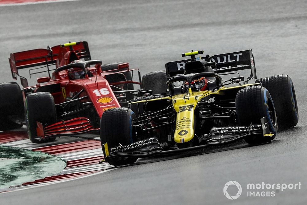 Esteban Ocon, Renault F1 Team R.S.20, Charles Leclerc, Ferrari SF1000