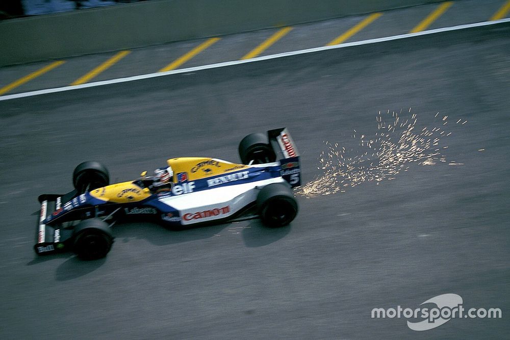 Williams сменит ливрею своих машин