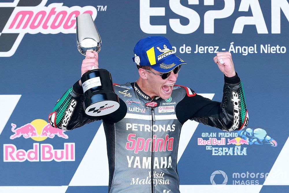 Jerez MotoGP: Quartararo wins as Marquez crashes hard
