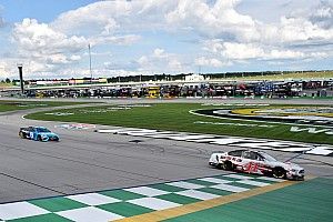 Custer faz manobra ousada no final e conquista primeira vitória na NASCAR Cup Series