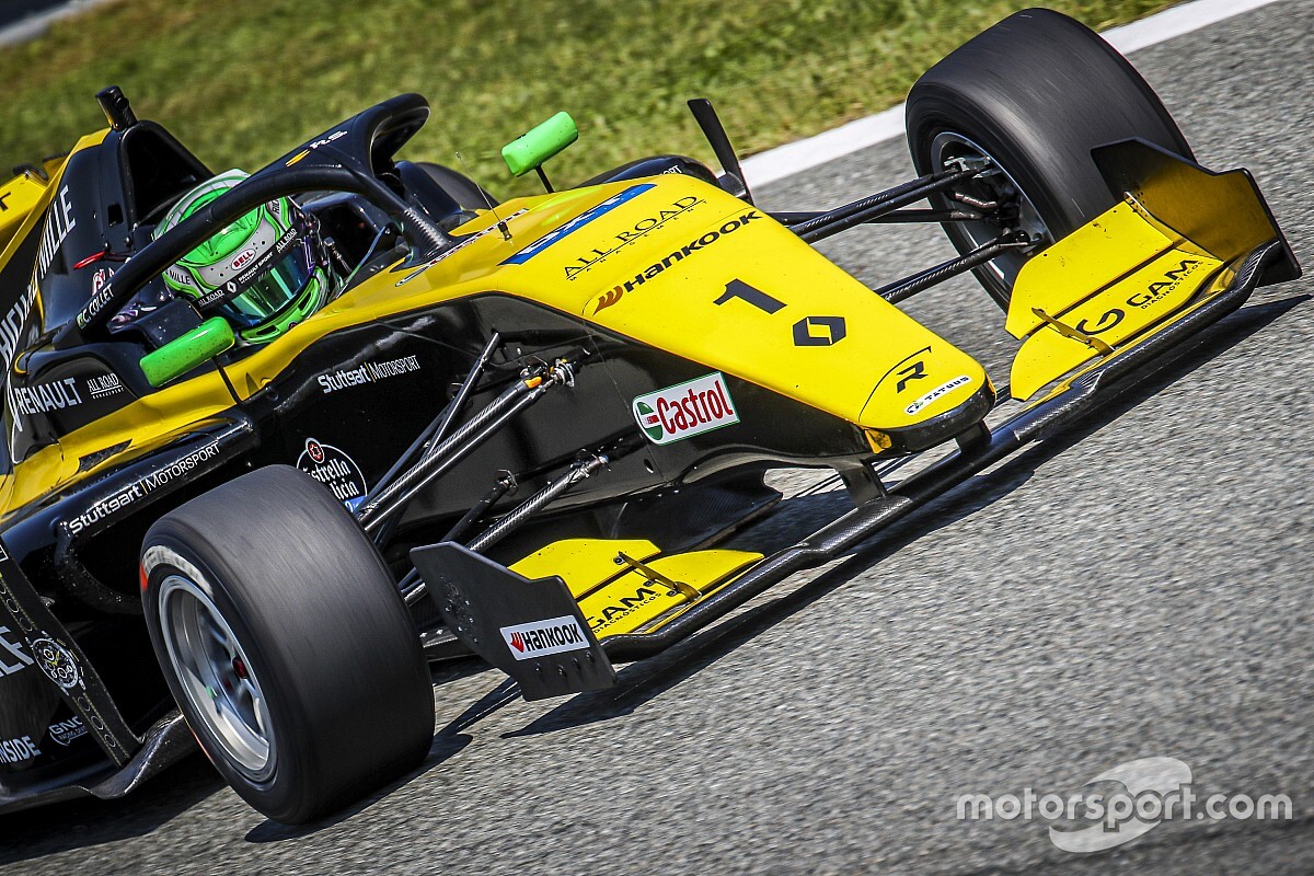 Caio Collet sobe ao pódio na primeira corrida da F-Renault Eurocup 2020 em Monza