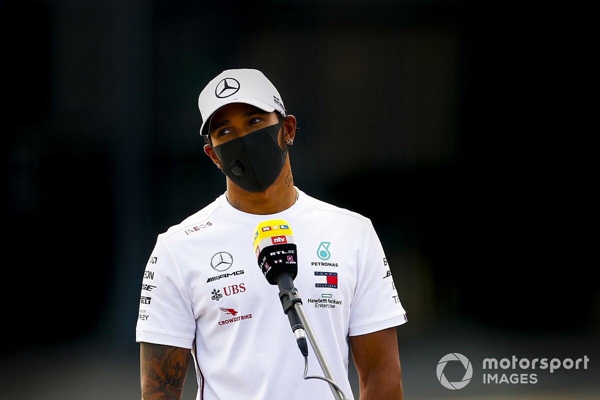 Hamilton Berharap Bisa Menginspirasi Lewat Rekor