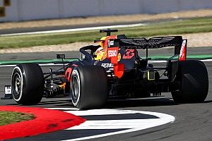 Verstappen voelt progressie: "Auto is beter, updates werken"