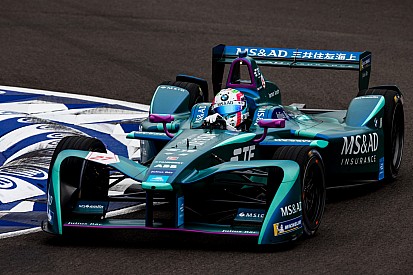 F1'den sonra Formula E de Halo'ya geçiyor