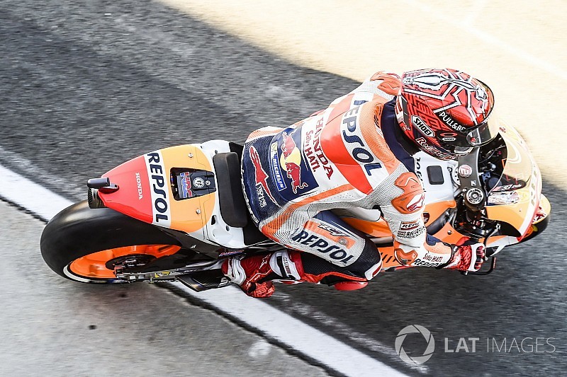 MotoGP selesai, para pembalap tes Valencia