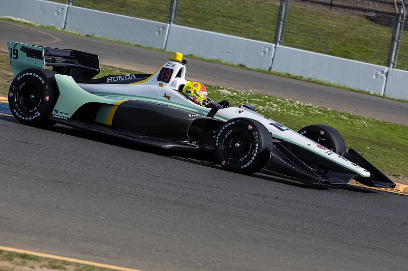 Pietro Fittipaldi assina com Dale Coyne para temporada 2018
