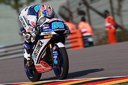 Sachsenring Moto3: Martin leads Bezzecchi for fifth win of 2018