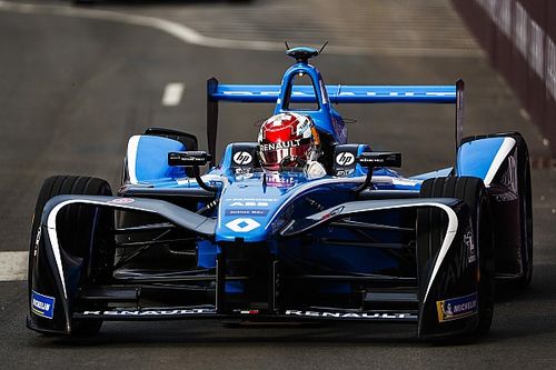Renault Formula E success puts pressure on Nissan