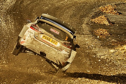 Gran Bretagna, PS8: Evans riparte alla grande. Neuville rimonta ancora